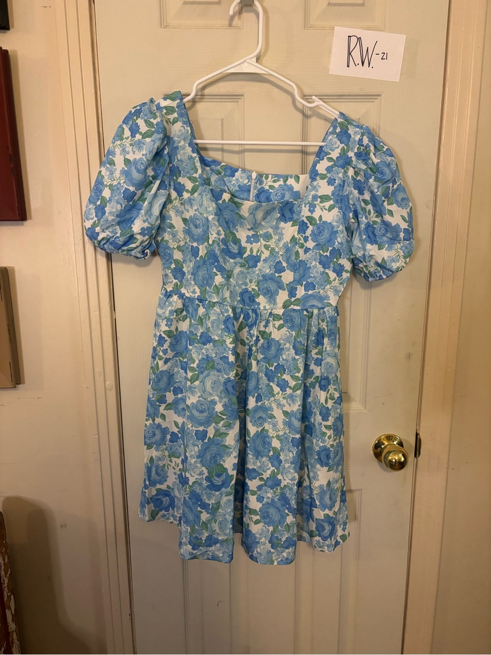 SHEIN Blue and White Floral Puff-Sleeve Dress